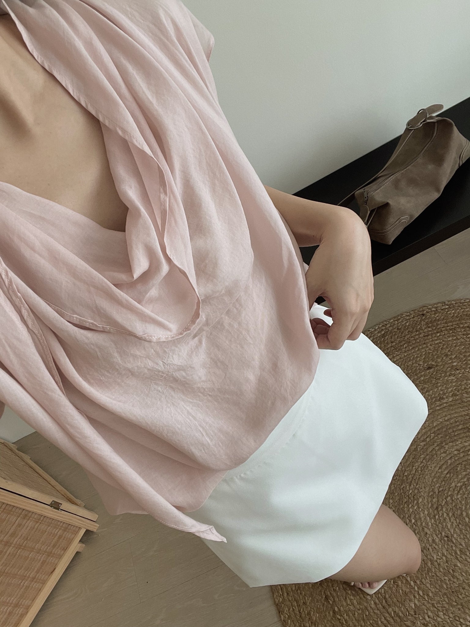 Chiffon Draped Neckline Blouse / 气质雪纺荡领小衫