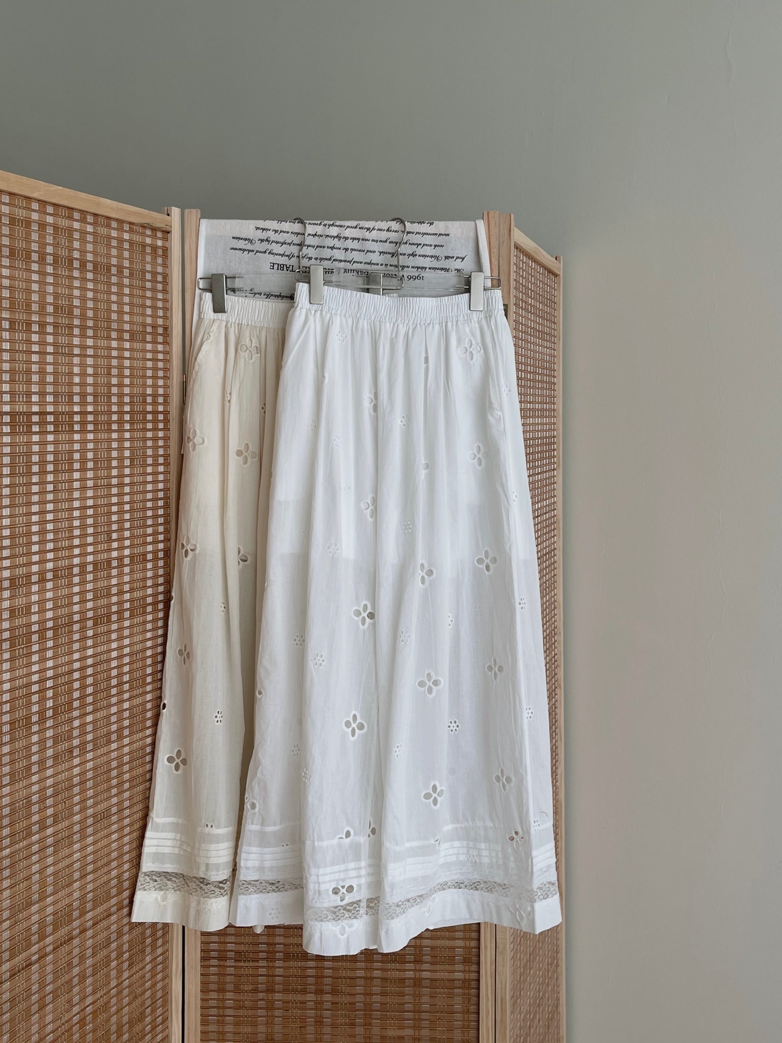 Eyelet Hollow Trousers / 钩花镂空休闲长裤
