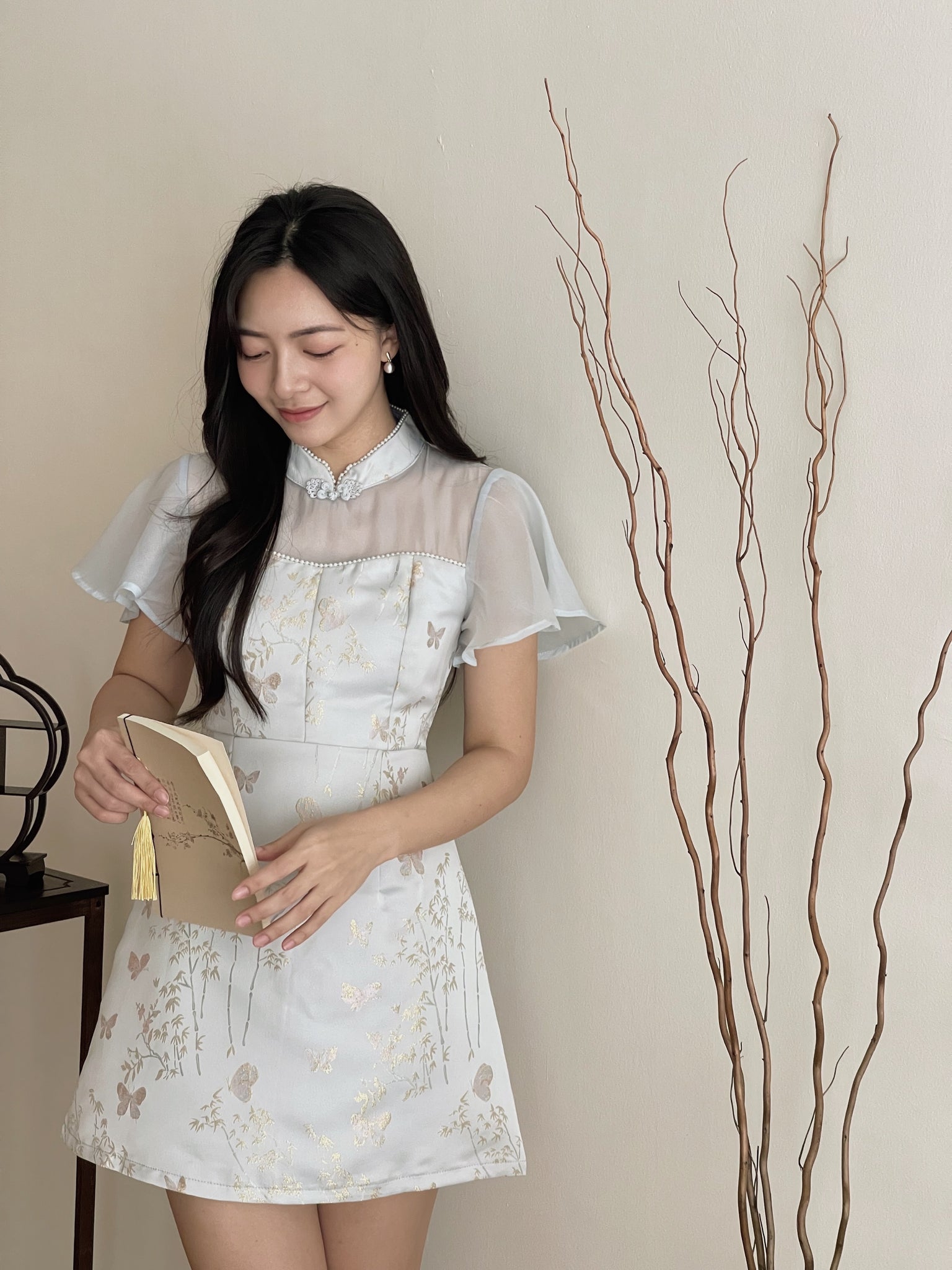 Butterfly Flutter Qipao Dress / 锦蝶花语-金线提花改良旗袍