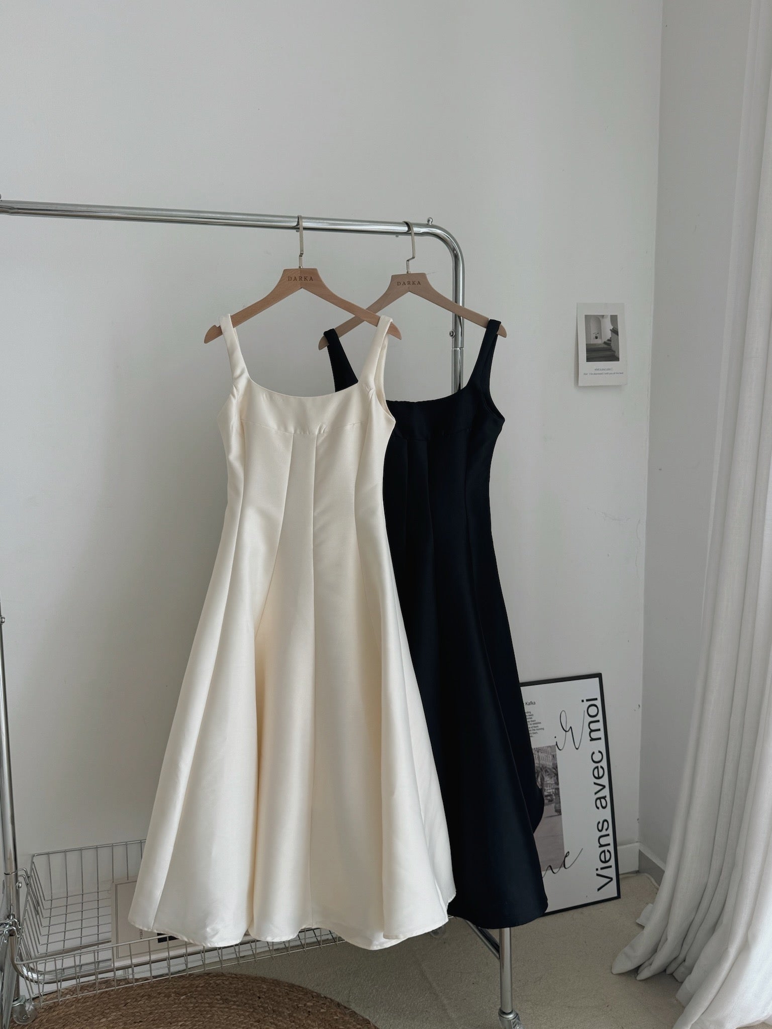 Hepburn Classy Dress / 赫本风收腰显瘦连