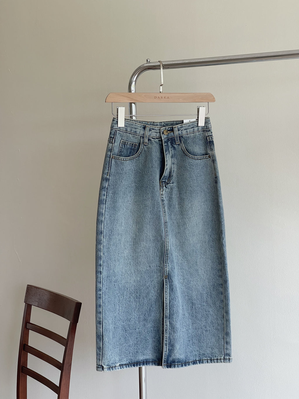 Denim Front Split Skirt / 前开衩牛仔半裙