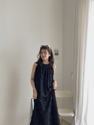 Ruffles Layered Dress / 度假风木耳边长裙