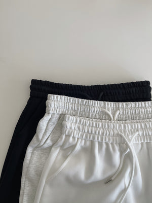 Comfortable Sporty Midi Skirt / 简约舒适半身卫裙
