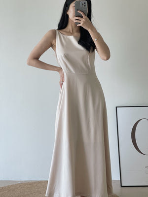 Kathleen Satin Dress / 高级轻奢缎面裙