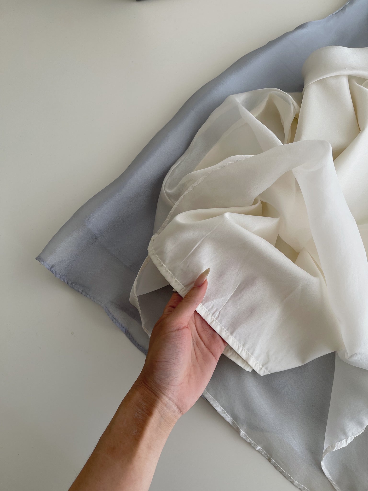 Bow Organza Blouse / 流光纱蝴蝶结小衫