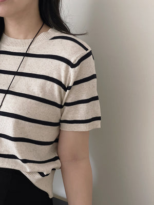 Stripes Knit Tee / 针织条纹圆领衣