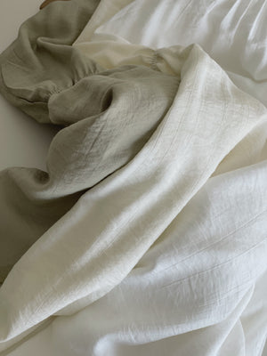 Avril Halterneck Dress / 挂脖后腰镂空长裙
