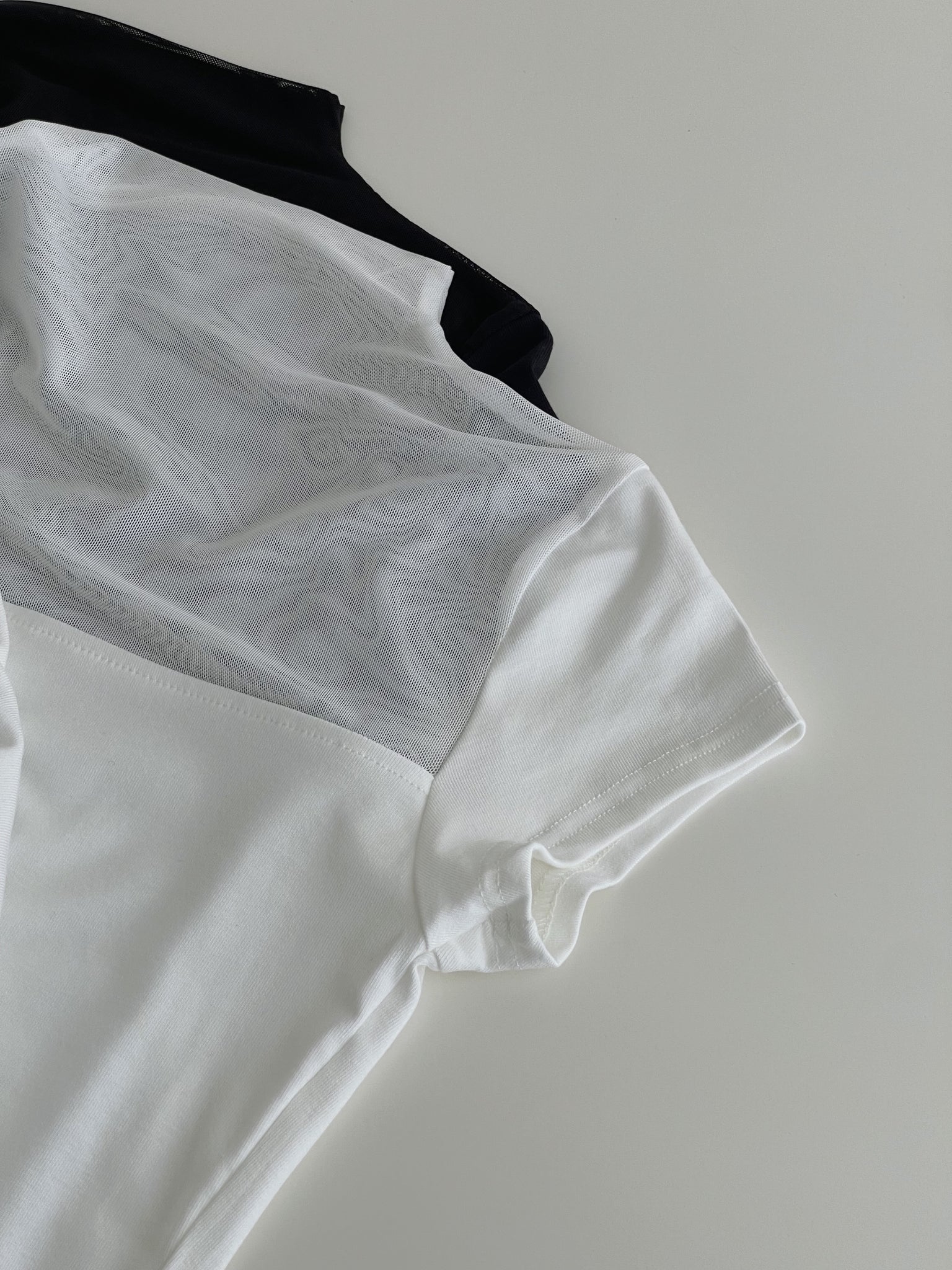 Mesh Spliced Cotton Tee / 网纱拼接半高领棉T恤
