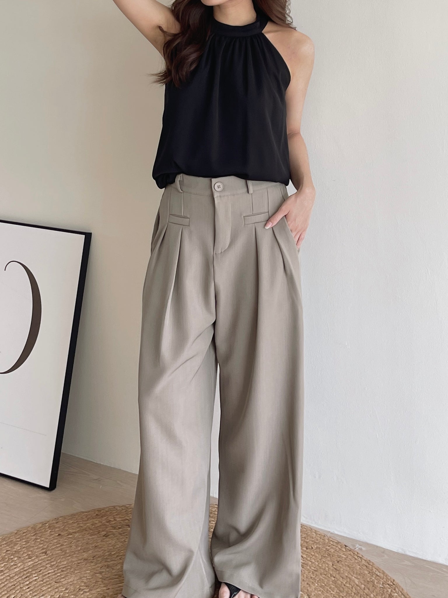 Chiffon Halterneck Top / 雪纺挂脖上衣