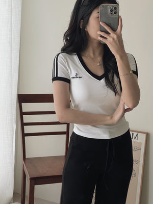 Sports Padded Tee / 运动显瘦带胸垫上衣