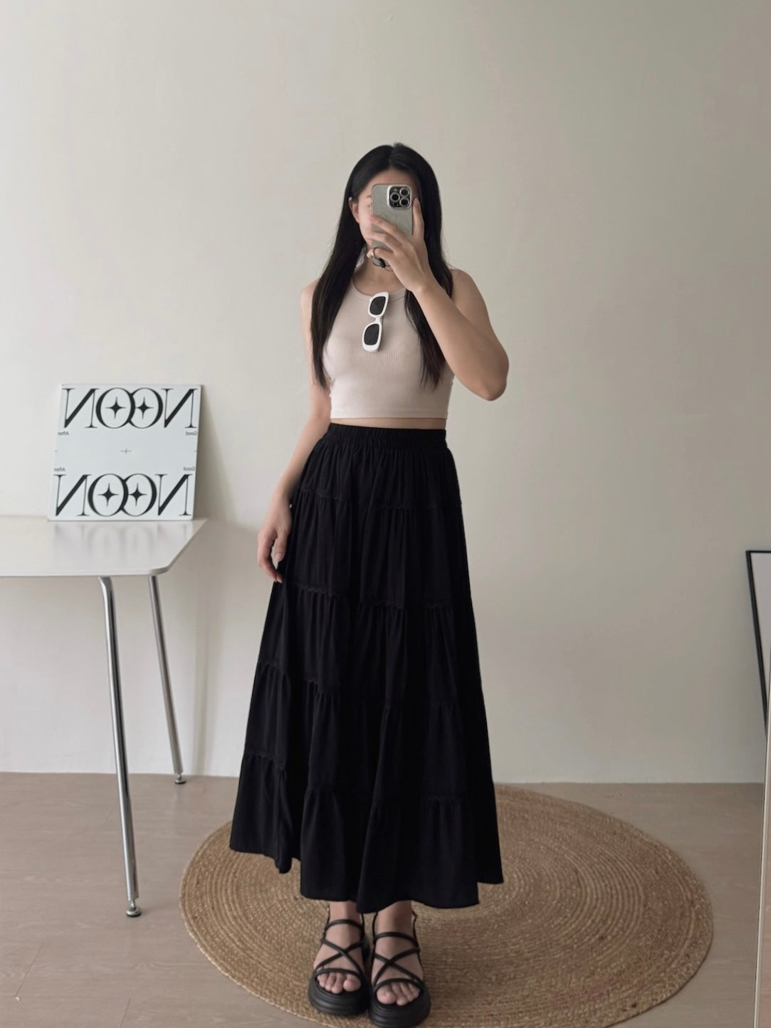 Lace Trim Midi Skirt / 蕾丝边半身长裙