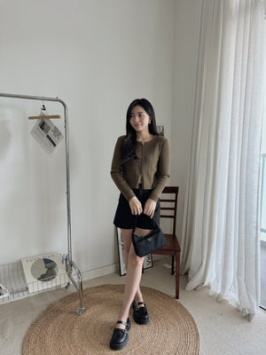Cable Knit Cardigan / 软糯麻花长袖上衣