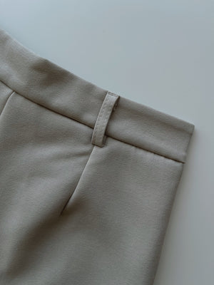 Ezy Match Shorts / 百搭休闲西装短裤