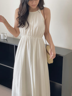 Avril Halterneck Dress / 挂脖后腰镂空长裙