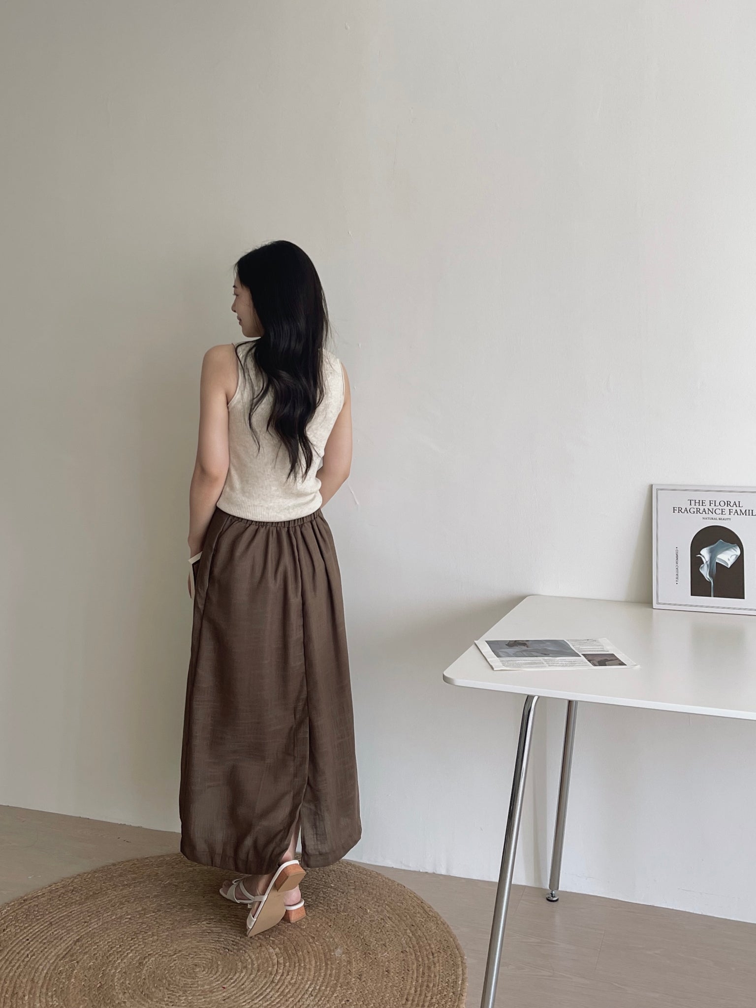 Linen Midi Skirt / 亚麻半身长裙