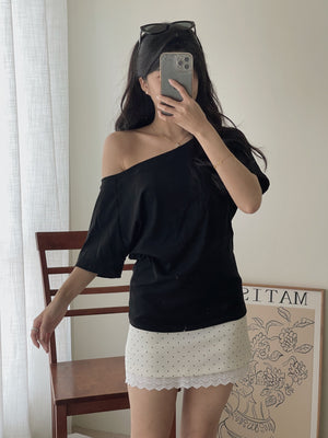 Polka Dots Skirt / 小俏皮波点蕾丝短裙