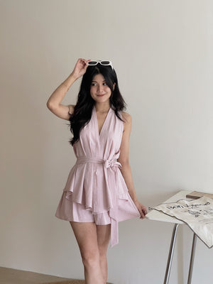Peplum Sweet Top Set / V领收腰阔腿短裤套装