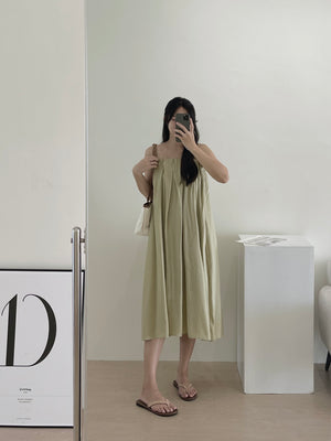 Holiday Pleated Dress / 度假抹胸吊带连衣裙