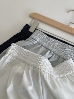 Hem Spliced Lace Pants / 蕾丝拼接花边阔腿裤