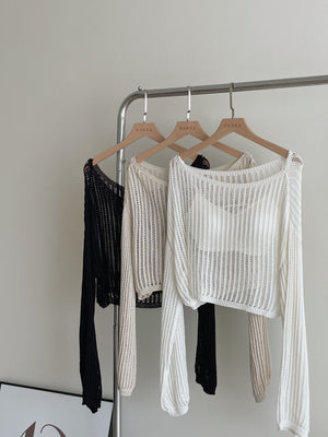 Hollow Wide Shoulder Top / 镂空落肩长袖衫