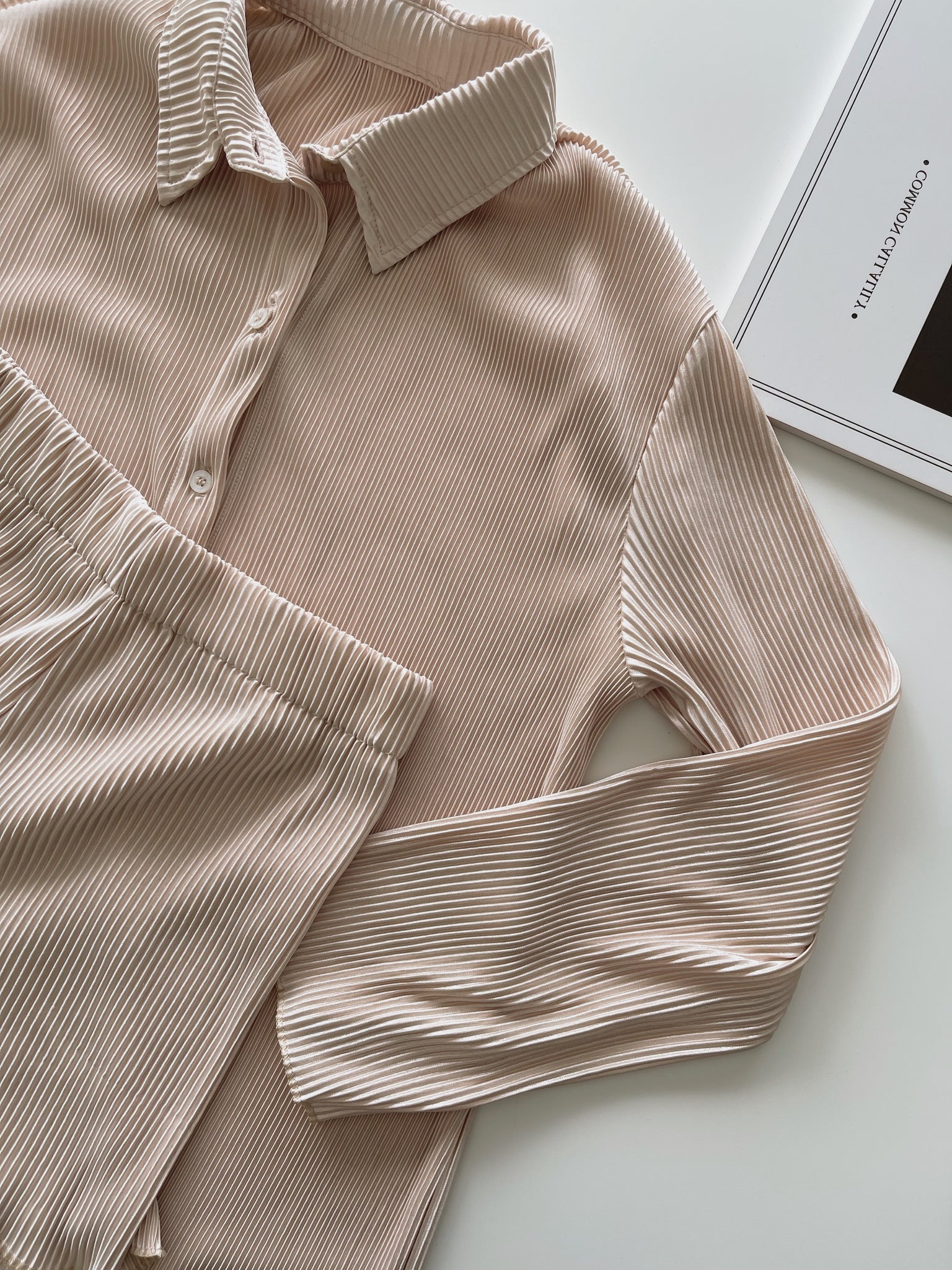 Casual Ribbed Pleated Set / 休闲慵懒褶皱套装