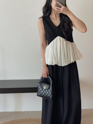 Puff Hem Spliced Top / 轻熟网纱花苞摆上衣
