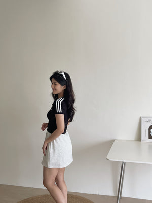 Casual Mini Embroidered Skirt / 休闲卫衣棉短裙