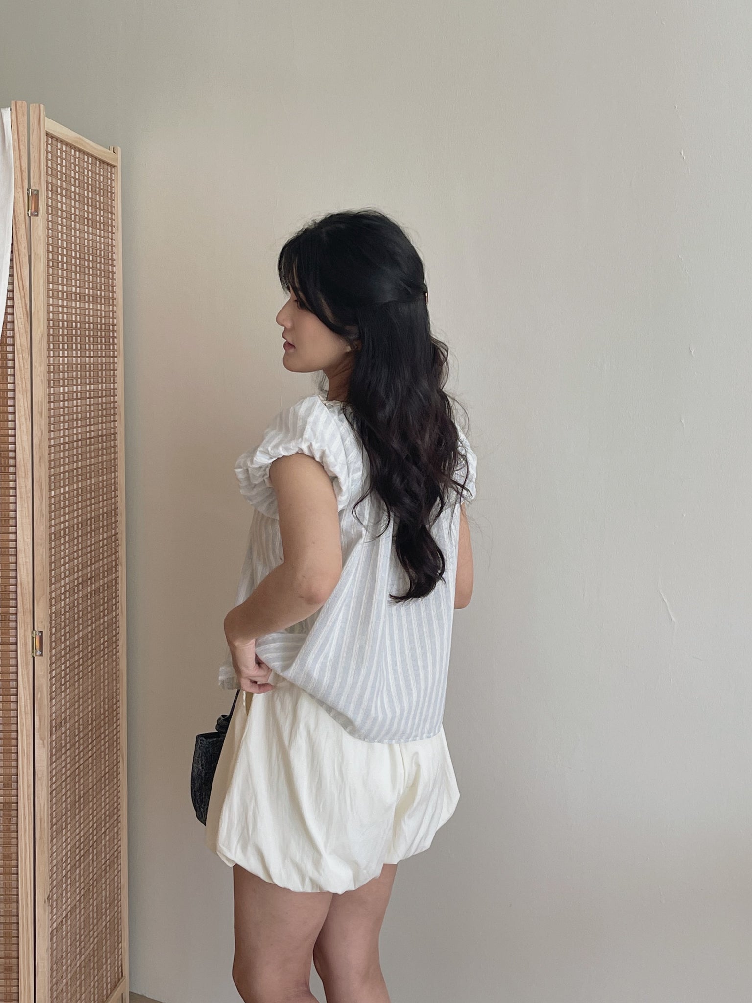 Airy Strip Puff Blouse / 泡泡袖条纹上衣