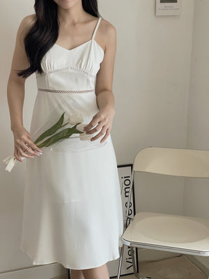 Elliana Midi Dress / 气质镂空吊带裙