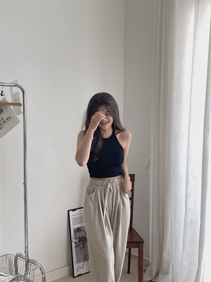 Halterneck Padded Top / 挂脖显锁骨胸垫上衣