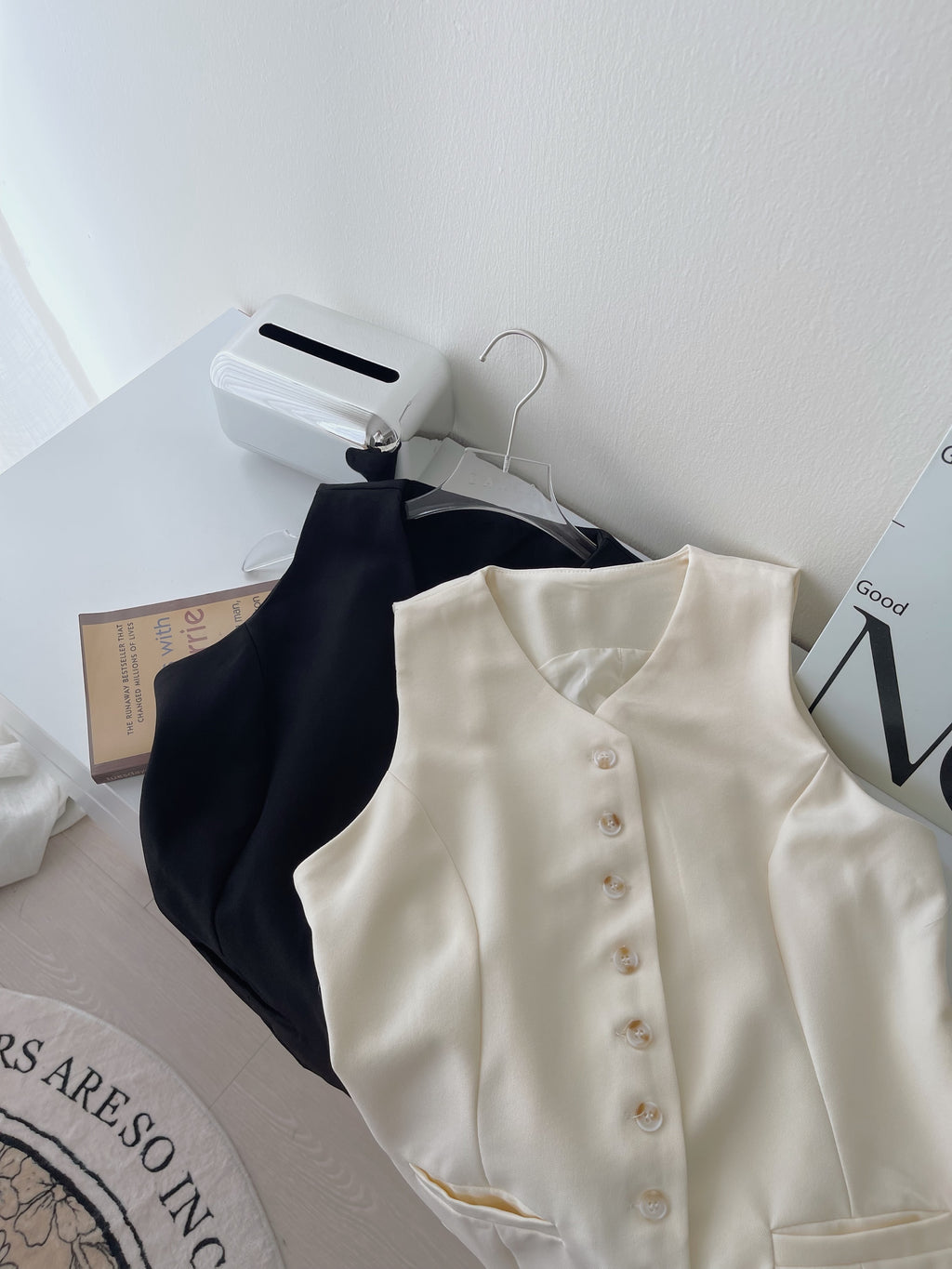 Button Up Suit Vest / 高级感西装马甲背心