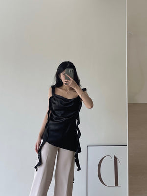 Ruffles Long Strap Top / 荷叶长肩带缎面上衣