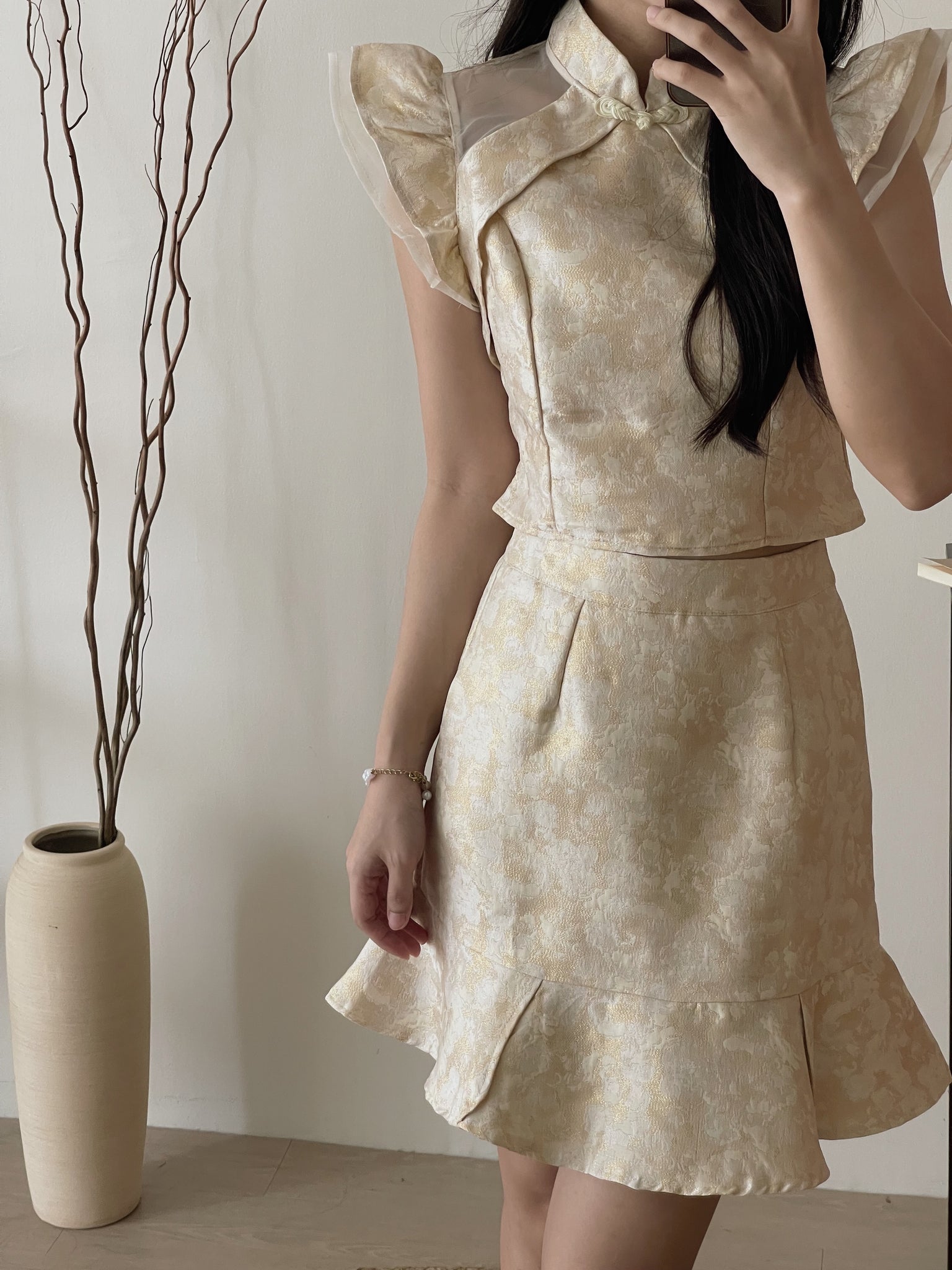 Imperial Grace Qipao Set / 锦霞灿影-盘扣对襟肩纱袖旗袍套装