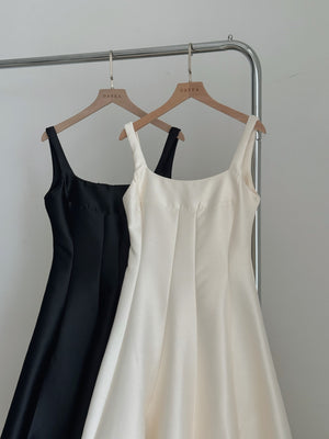 Hepburn Classy Dress / 赫本风收腰显瘦连