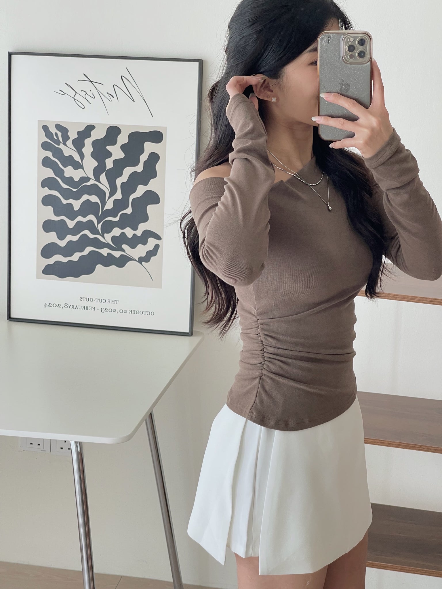 Hot Style Oblique Top / 设计感斜肩不规则上衣