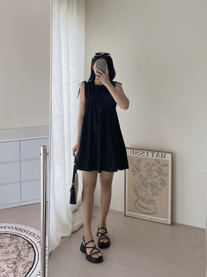 Castille Sweet Dress / 甜美褶皱连身裙