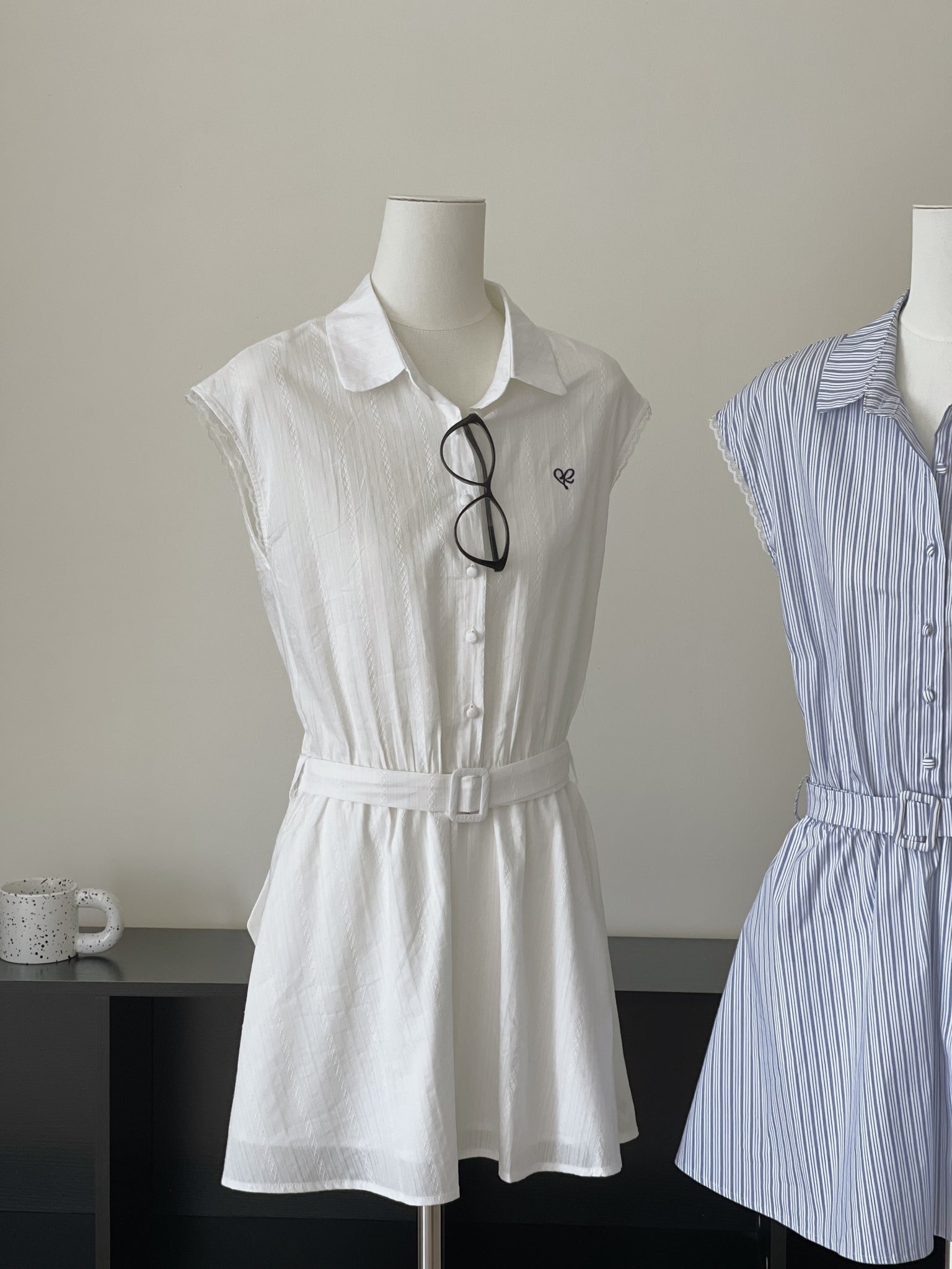 Prep Breeze Collar Dress / 刺绣学院风绑带连衣裙