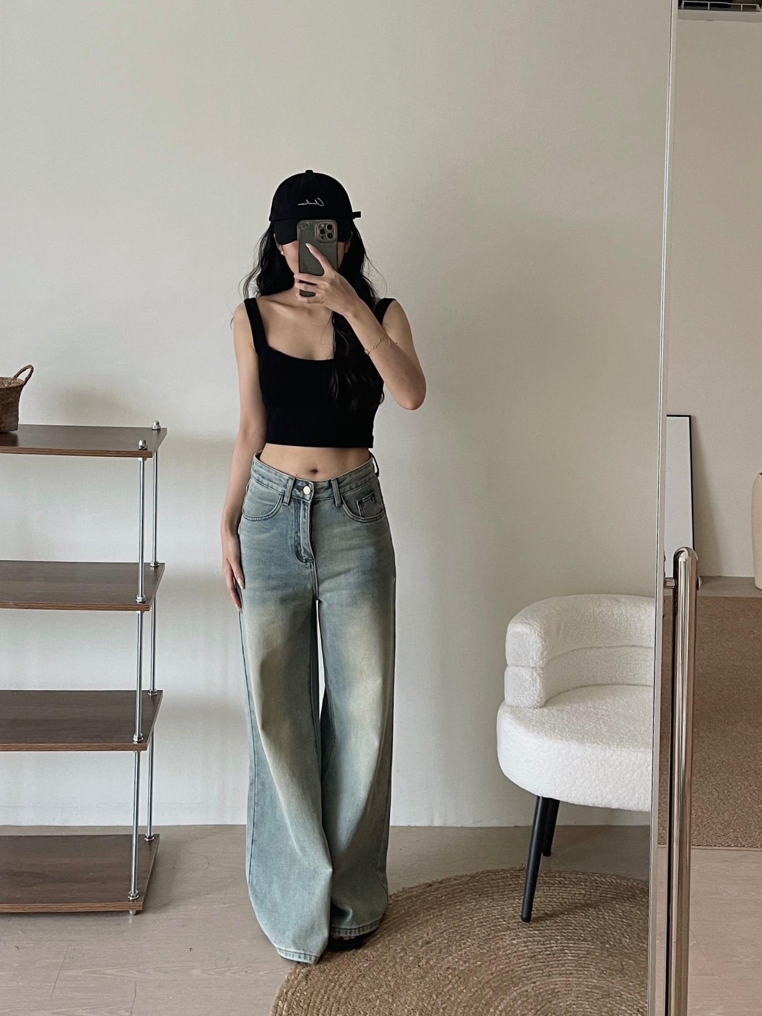 Sleeveless Crop Top With Removable Pad / 大方领遮副乳胸垫背心