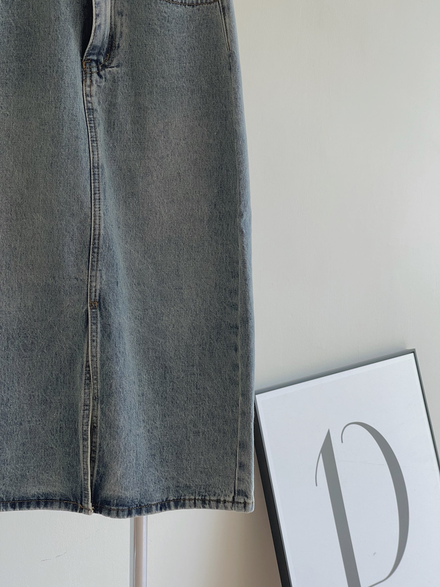 Denim Front Split Skirt / 前开衩牛仔半裙