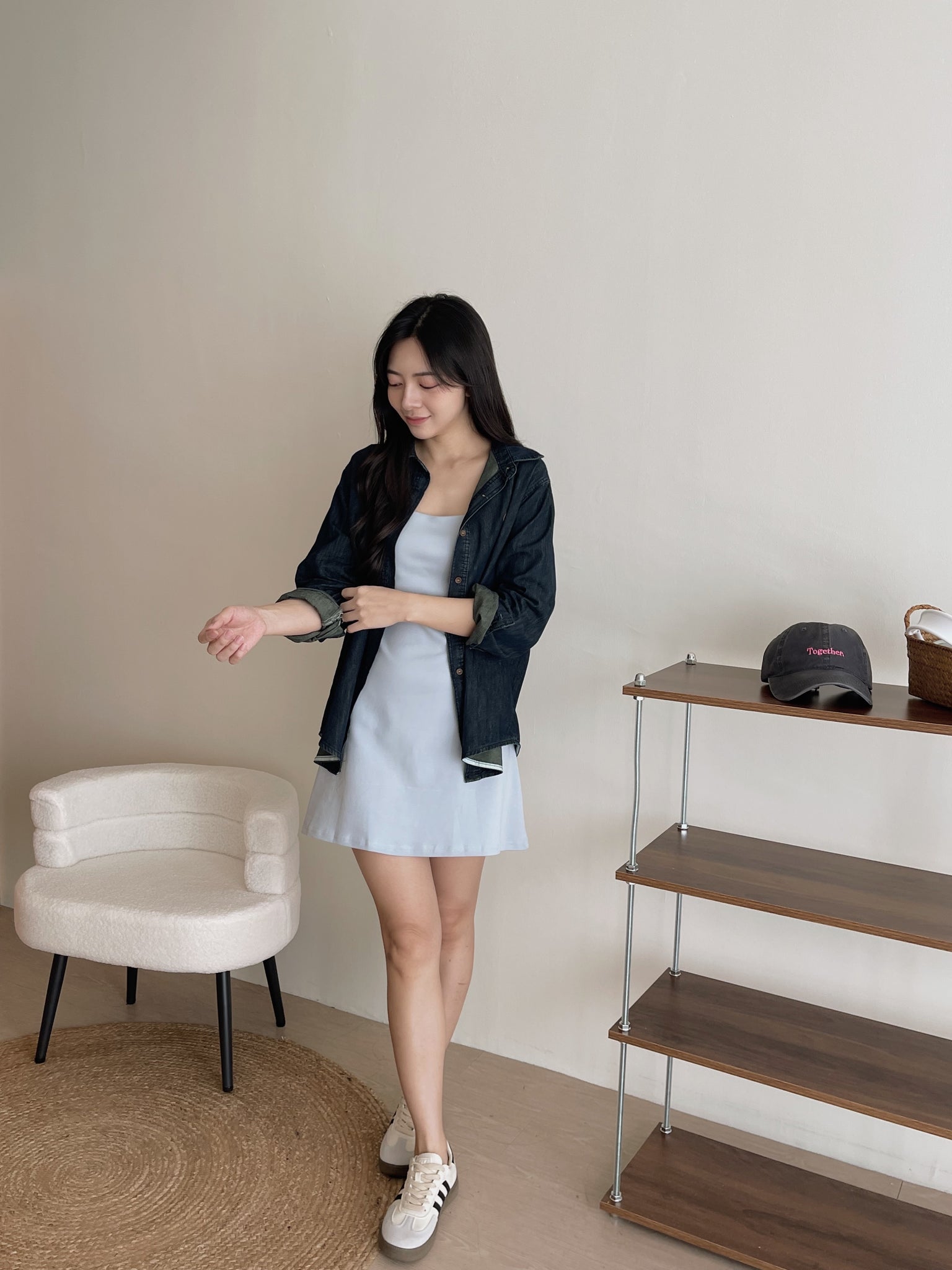 Simple Spaghetti Dress / 简约收腰吊带裙