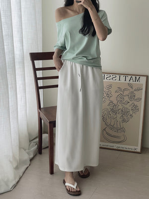 Comfortable Sporty Midi Skirt / 简约舒适半身卫裙