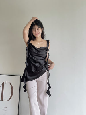 Ruffles Long Strap Top / 荷叶长肩带缎面上衣