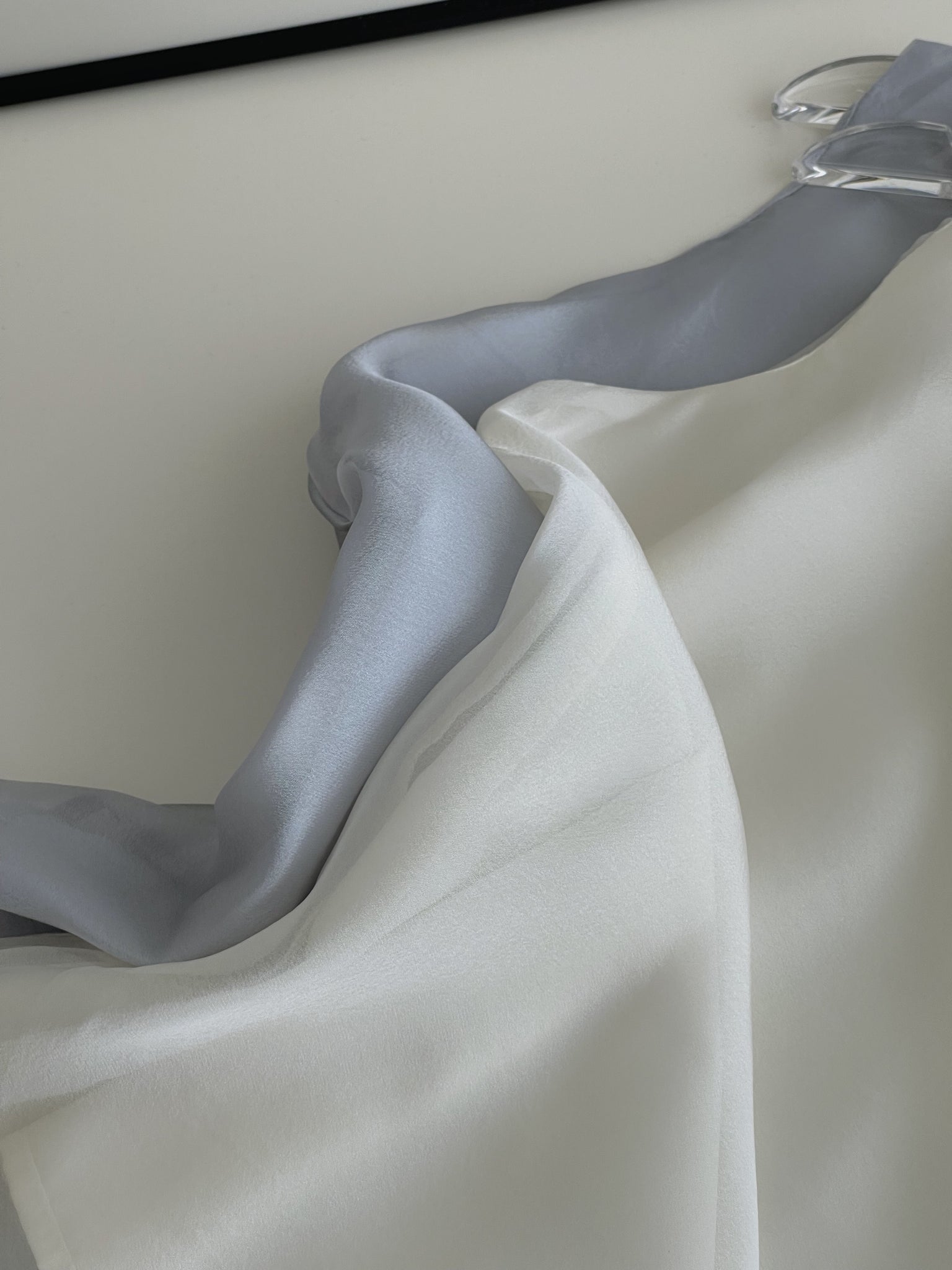 Bow Organza Blouse / 流光纱蝴蝶结小衫
