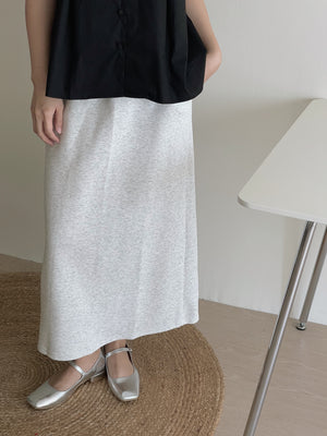 Comfortable Sporty Midi Skirt / 简约舒适半身卫裙