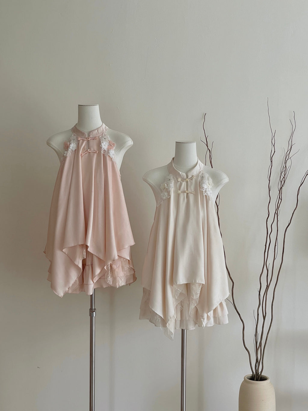 Lace Spliced Chinese Set / 中式甜美蕾丝盘扣套装