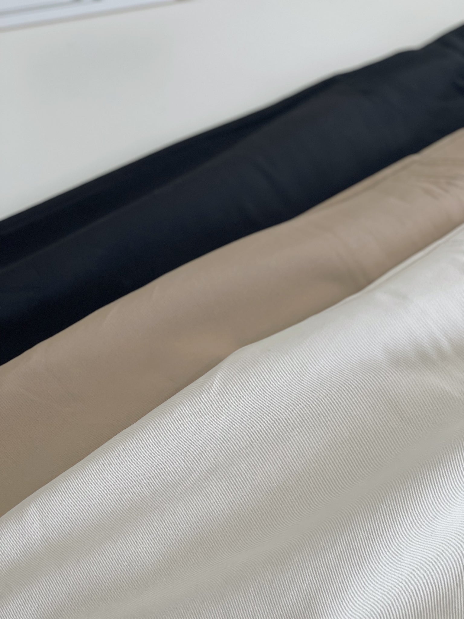 Classy Straight Midi Skirt / 通勤直筒中长裙