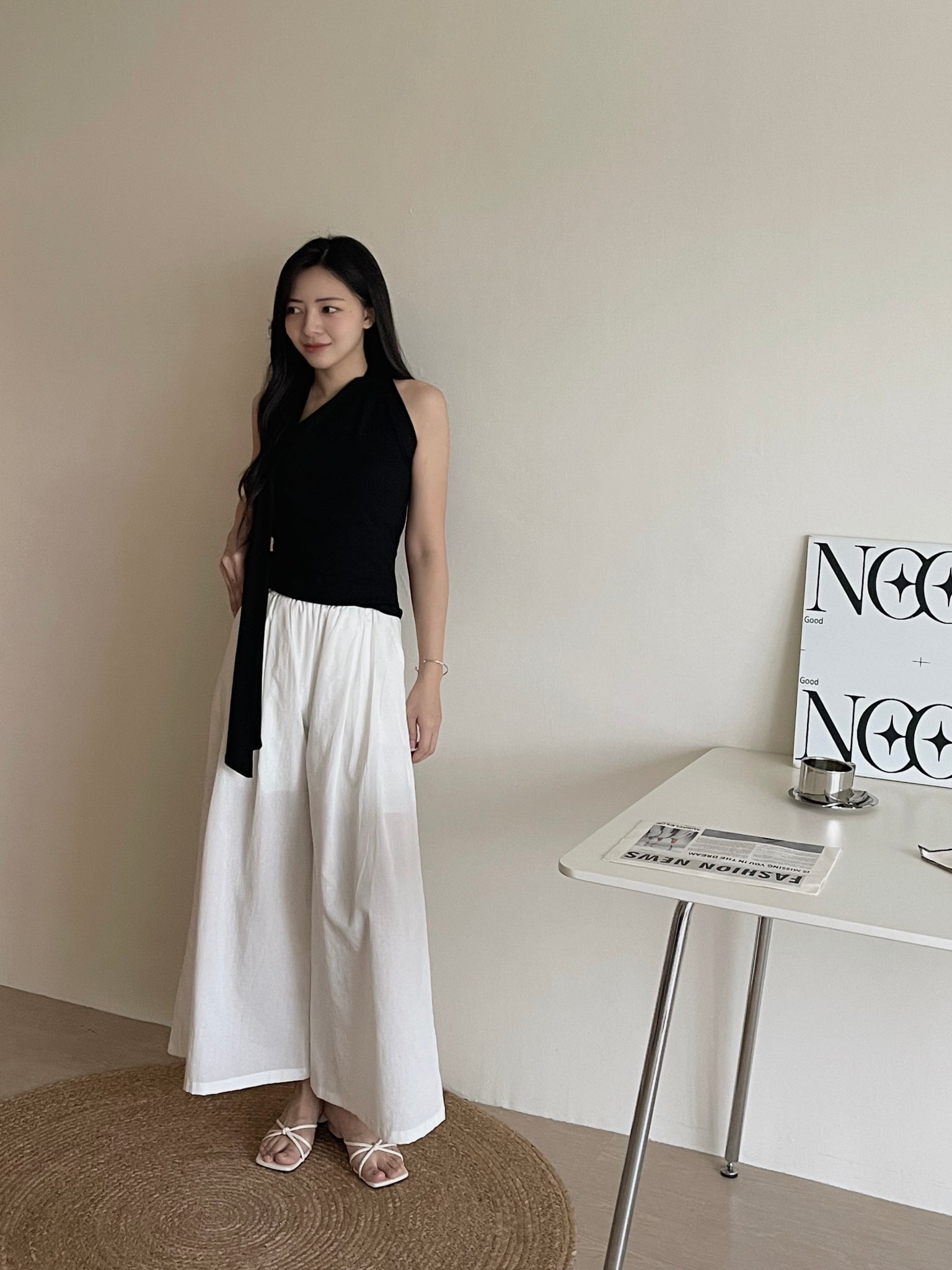 Neck Tie Single Shoulder Top / 围脖带单肩上衣