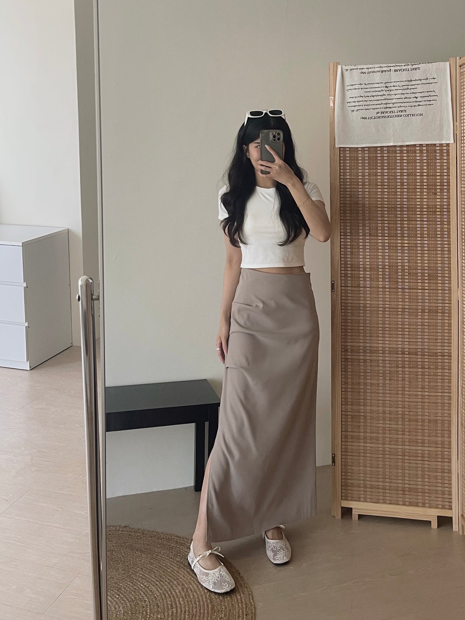 Mannette Extra Long Skirt / 加长版甜酷褶皱修身半裙