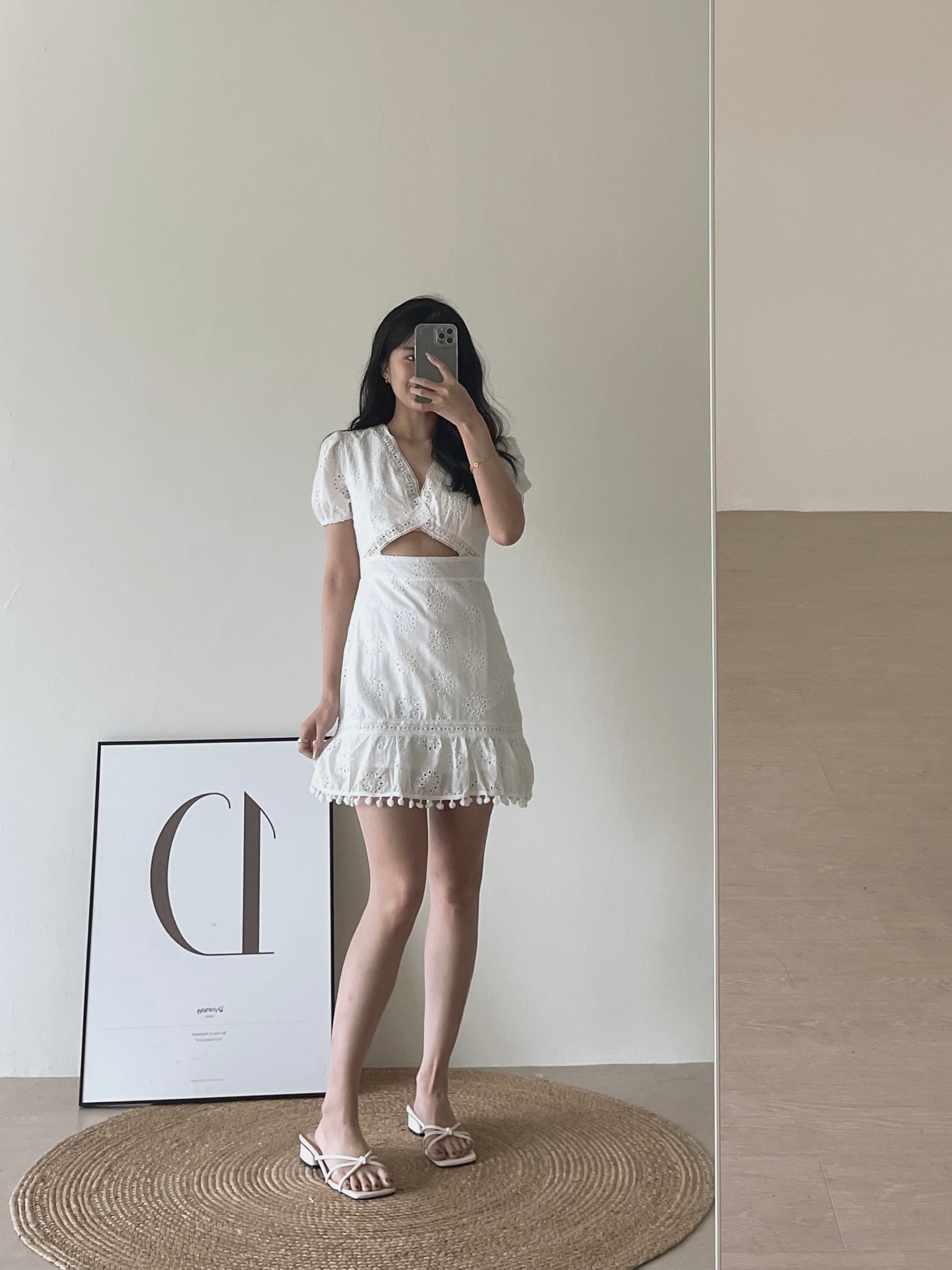Eyelet Embroidered Cutout Dress / 挖空设计感连衣裙