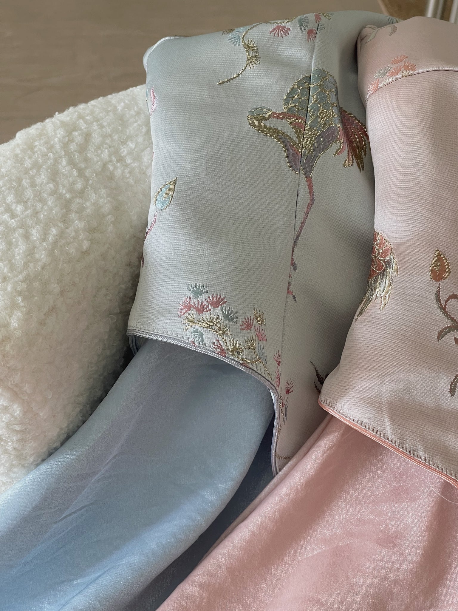 Dreamy Blossom Cheongsam Dress / 绮梦花锦挂脖拼接旗袍裙